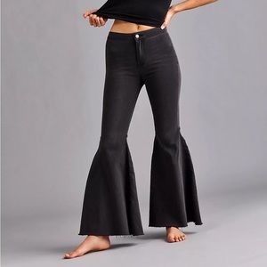 NWT Free People Just Float On Flares in Washed Black